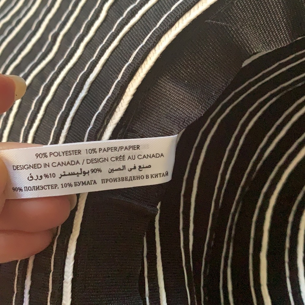 NEW La Vie En Rose Wide Brim Floppy Straw Hat - Picture 4 of 4